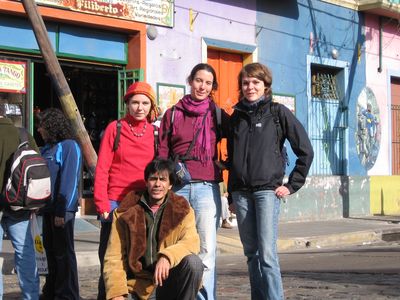 Sandra, Lucie, Virginie et Juan, balade a La Boca, Buenos Aires